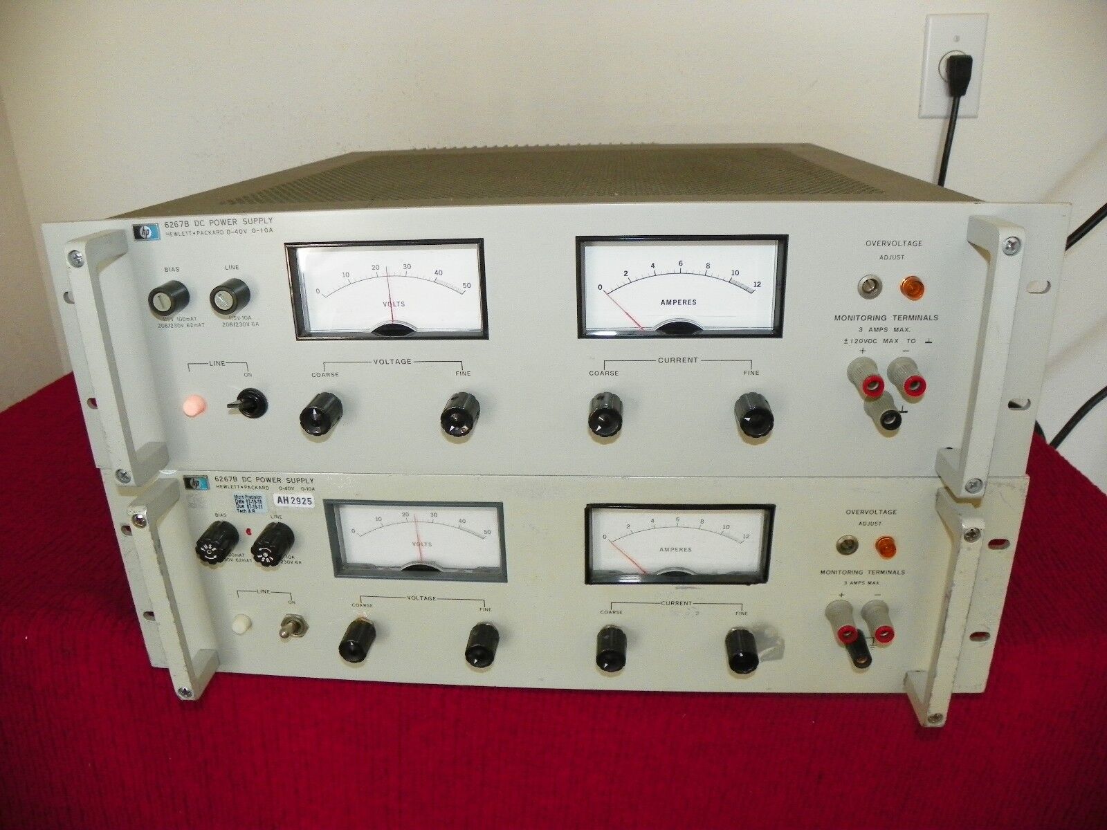 Agilent HP 6267B DC power supply 40 Volts at 10 Amps Agilent HP 6267B DC power supply 40 Volts at 10 Amps